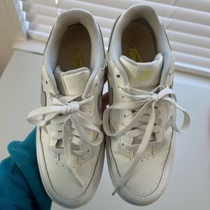 Women’s Nike Gamma Force white/sail